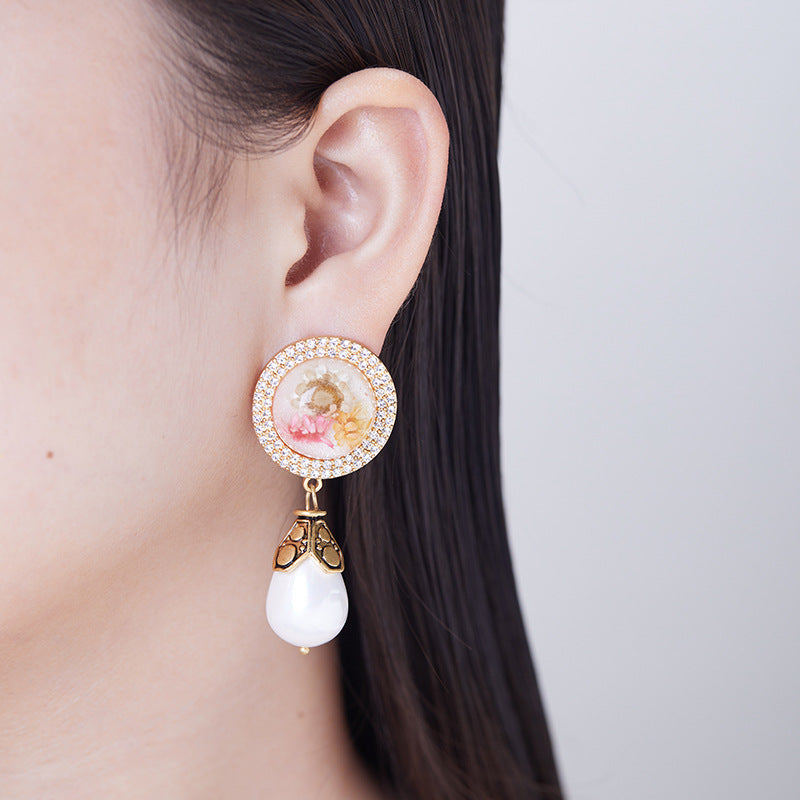 Irregular Petal-Shaped Dried Flower Earrings